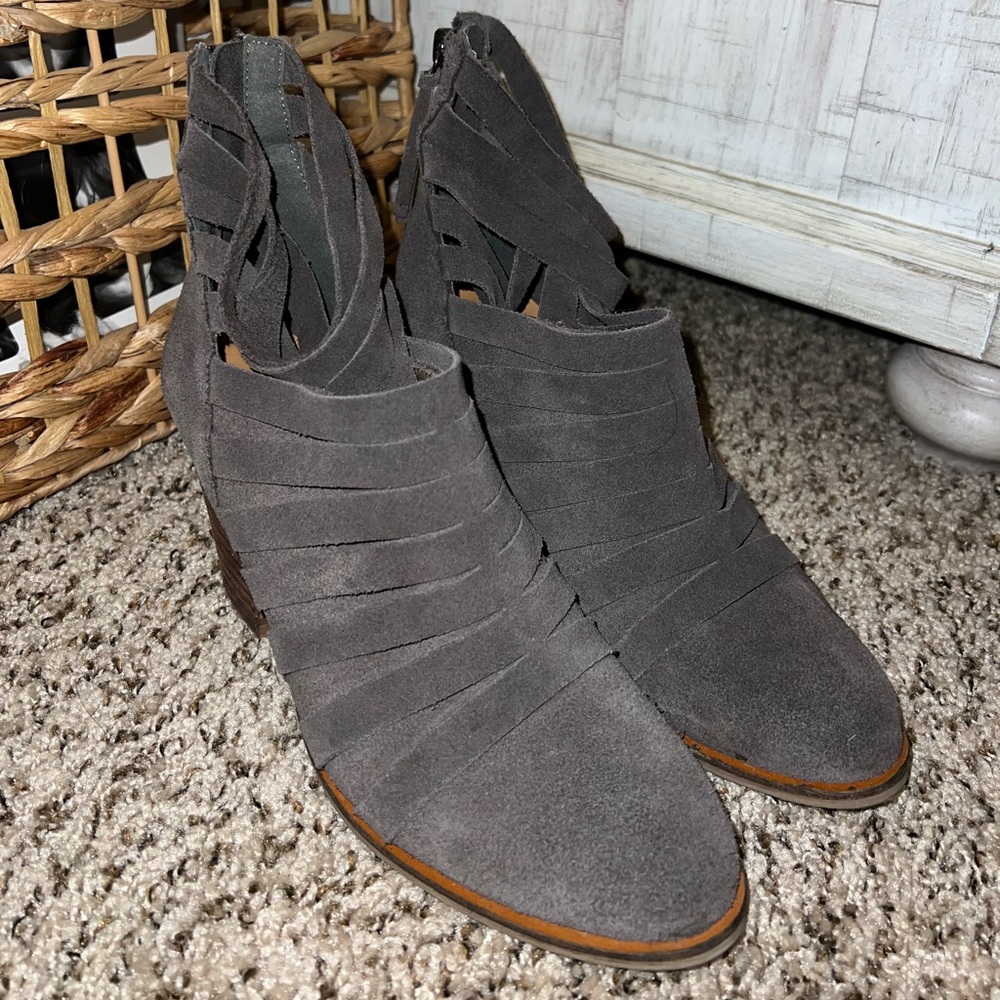 Chinese Laundry Booties